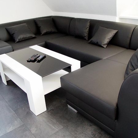La Domus Premium Apartment Lotte Bagian luar foto